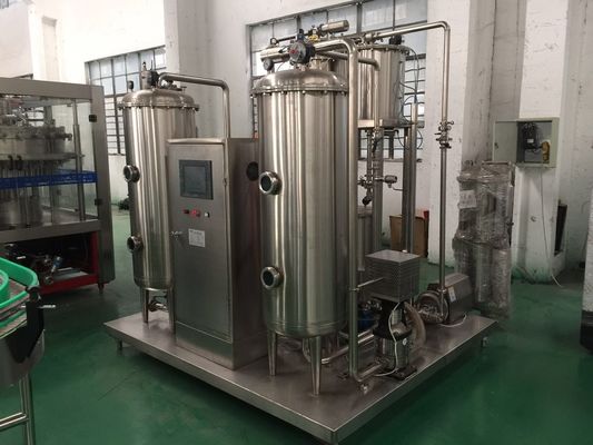 6000bph 3.5KW ISO9001 carbonató la máquina de rellenar del refresco