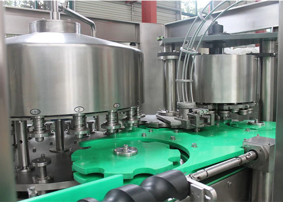 máquina de rellenar de la parte inferior de la cerveza de 1500bph 330ml para las bebidas carbónicas de aluminio