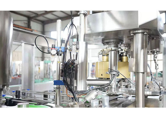 Máquina de rellenar 6000cph de las latas automáticas de China para conservar 200ml-1500ml
